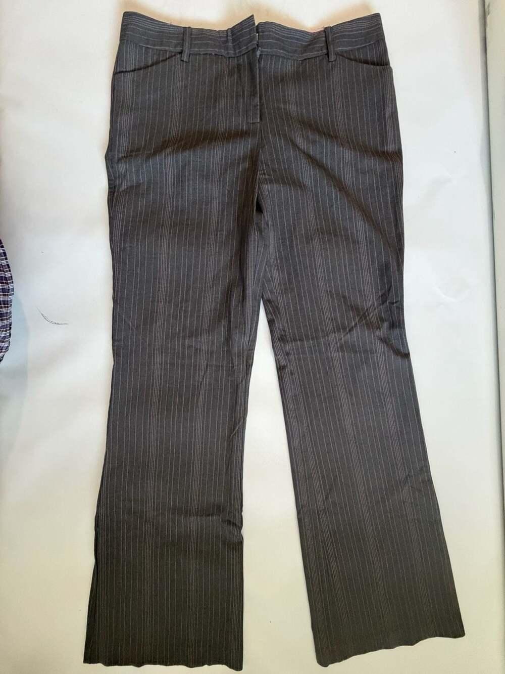 Star City Charlotte Pants Womens 9 Gray Pinstripe Flare LowRise Office Y2K Work